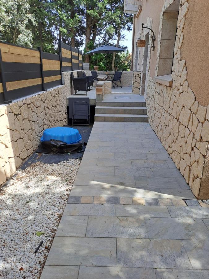 Apartamento Drissia&Othman Carcasona Exterior foto
